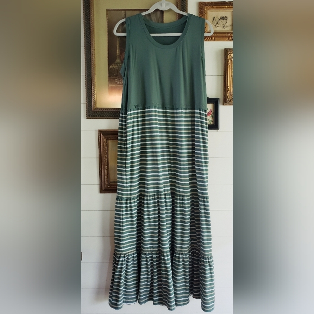 Cuddl Duds Maxi Dress, Size M, never used